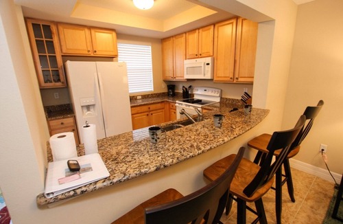 Ruskin House | Little Harbor 3BR/3BA – 4 Balconies, Water Views from Every Room, Walk to Beach & Tiki Bar