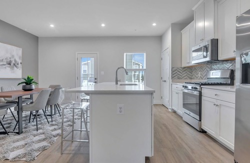 Glenarden House | Lovely, newly-built, 4-bedroom townhome & 2-car garage in Lanham