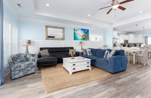 North Topsail Beach House | Luxurious Oceanfront B home w/pool, elevator, 6BR, steps to the sand and surf