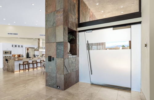 Rancho Mirage House | Luxury Contemporary in Rancho Mirage - Sleeps up to six. Near Cotino & the River