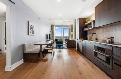 Rainey Street Historic District Condo | Luxury Downtown Austin Condo Near Rainey Street