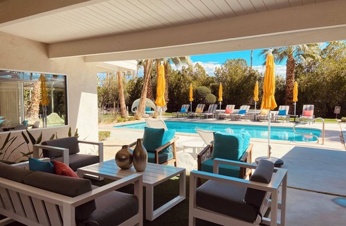 Vista Las Palmas House | Luxury Palm Springs Estate 3Bedroom House & 3 Casitas, Salt Water Pool & HotTub
