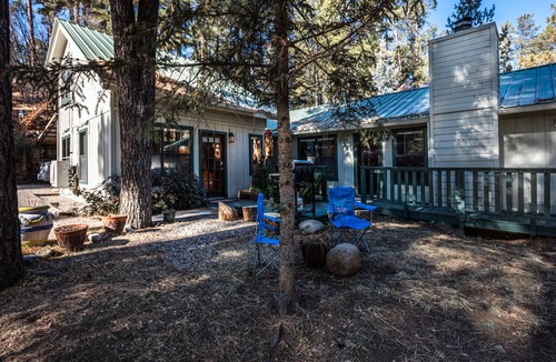 Ruidoso Cabin | Midtown Riverfront 2 | Great View, Pet-Friendly