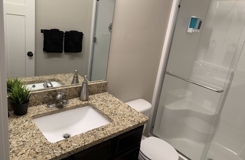 Derby Condo | Modern 3 Bedroom Executive House by AFB