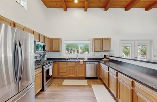 Civano House | Modern adobe home with a community pool, washer/dryer - snowbirds welcome!