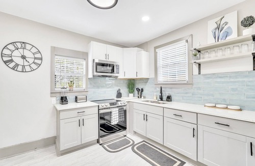 Midtown House | Modern & Private Savannah Retreat Near Riverfront!