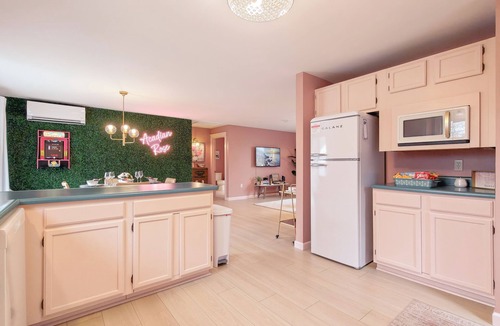Lamoine Apartment | Modern Retro Apartment 20 Mins To Bar Harbor w/Firepit, Grill & Pacman
