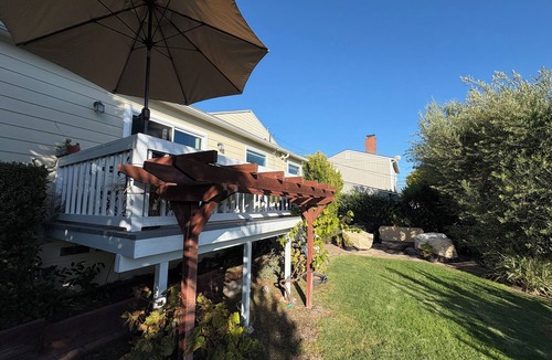 View Park-Windsor Hills House | Modern Comfort in Historic View Park - 4 Miles to SoFi
