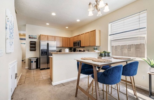Portsmouth House | Monthly Rental - Cozy St. Johns + Pet Friendly + 3 Bed + Fenced Yard