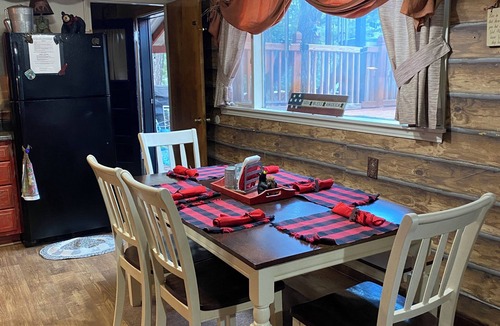 Cloudcroft Cabin | Mountain Cabin walking distance to Park and Brewery. Level off street parking.
