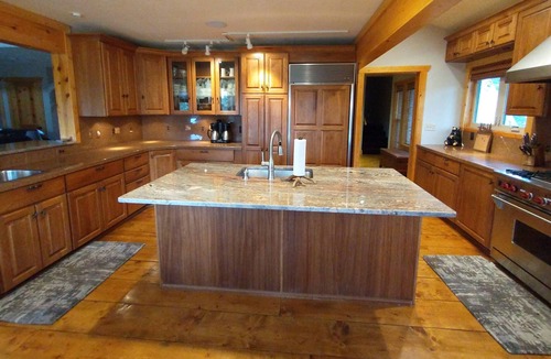 Angel Fire House | Mountain Elegance with Multiple Living Areas. Featured on HGTV’s House Hunter’s