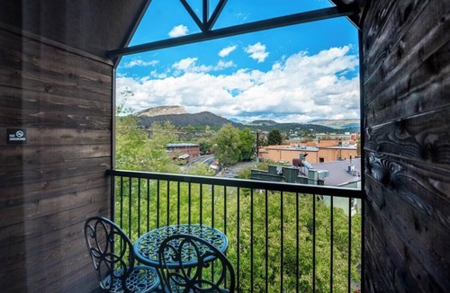 Historic Downtown Durango Resort | MountainSide Resort near Zip Lining and Museums