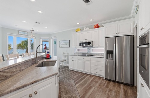 Navarre Beach House | Navarre Beach Southside bring your boat and jet skis huge private pier