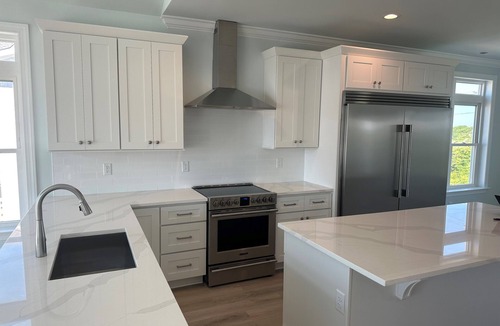 North Topsail Beach House | New 6 Bedroom, 6.5 Bathroom Oceanfront Home in Ocean Ridge w. Hot Tub