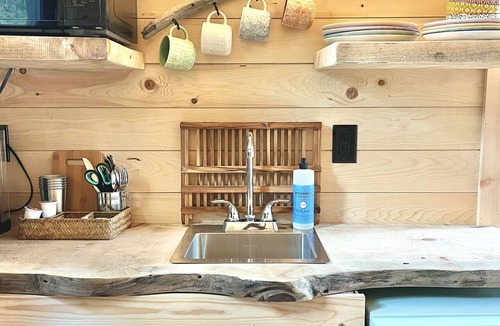 Sandy Point Cabin | NEW Dreamy cabin overlooking Penobscot Bay
