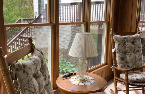 Edmond House | New River Gorge gem, conveniently located for all activities.