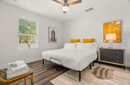 Courier City - Oscawana House | NEW! SoHo Oasis - Incredible Home In Heart of SoHo District