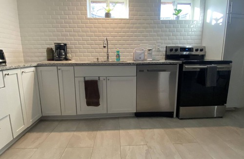 Derby Apartment | Newly Remodeled Apartment Minutes from any major Shopping