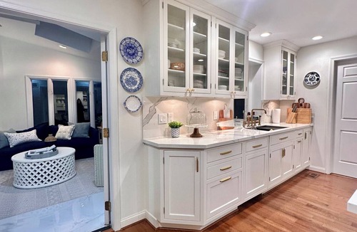 Fairland House | Normandy H. a charming house in silver spring. 5 min from The Adventist Hospital