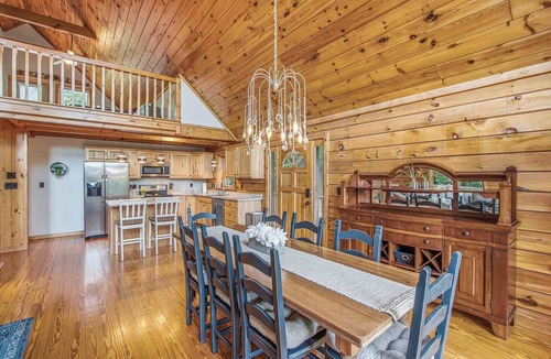 Tazewell Cabin | Norris Lake Cabin Near Marinas & Fishing, Fire pit