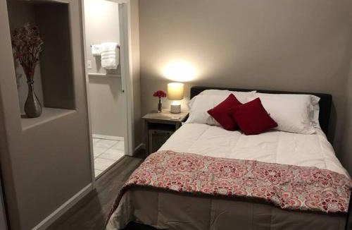 Alamedan Valley Apartment | North Valley Studio - Near Balloon Fiesta Park