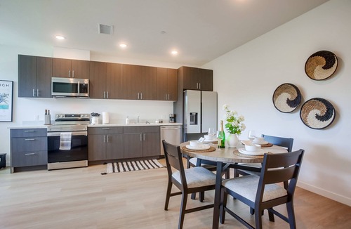 Point Loma Heights Condo | Ocean Beach Executive Loft 112 - 1 BD - 1BA premier rental