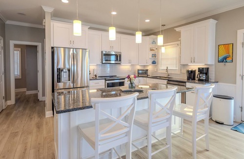 North Topsail Beach Villa | Ocean Echos – Luxury Oceanfront Vacation Rental in North Topsail Beach