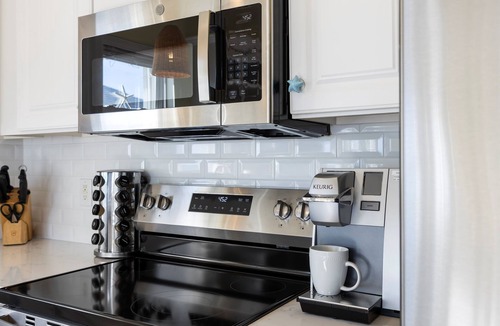 Surf City House | Oceanfront | Incredible Views | Steps to the Beach