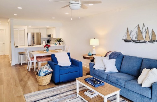 Topsail Beach Condo | Oceanfront Queen's Grant Condo "Tide-the-Knot" with Breathtaking Ocean Views!