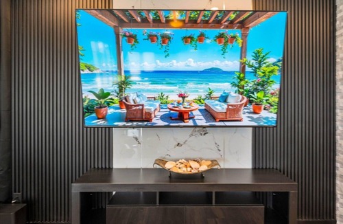 Crystal Beach House | On the Gulf! Luxury 4/3 with 2 Master Bedrooms, Pool and Spa and dock!