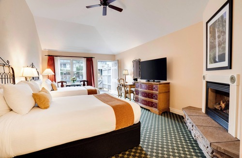 Silverton Hotel | Oregon Garden Resort