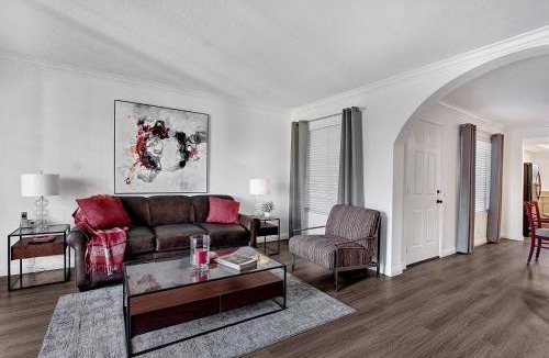 Palm Springs Apartment | Our Mesquite-Refreshed 1st floor nature preserve & mtn view condo!