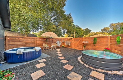 Limona Improvement House | Outdoor Oasis! Group Getaway w/Pool in Brandon