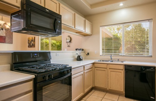 Northeast Heights House | Outstanding Northeast Heights Home Near Casino/Golf/Breweries/Hiking/Dog Park