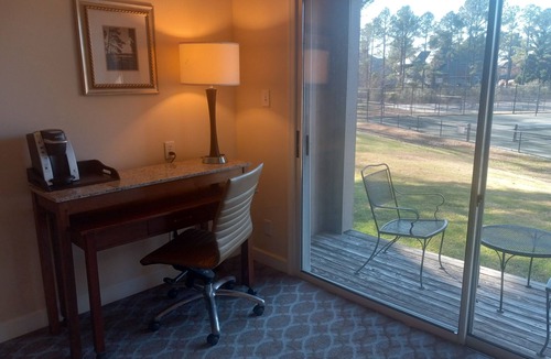 Kingsmill Condo | Paradise by Busch Gardens, walk to beach! Lovely large 3bedroom/3 full bathrooms