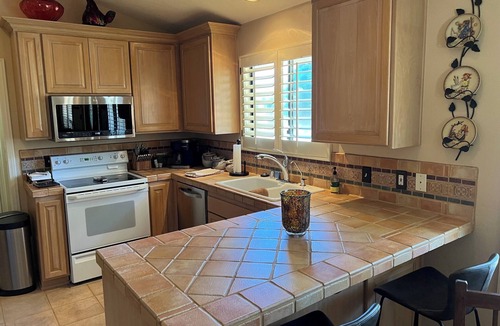 Ramona House | Peaceful 2-bedroom country house nestled on a 26 acre ranch in charming Ramona.