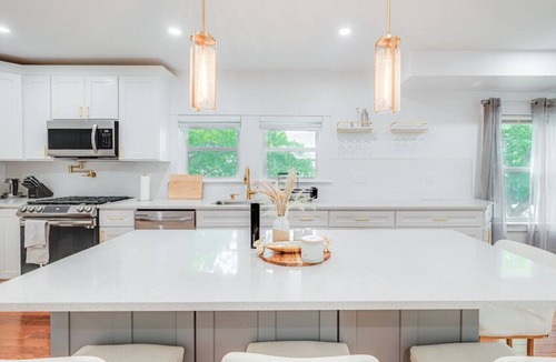 Milton House | Peaceful Milton Getaway- Trails & City Nearby