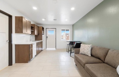 Safford Apartment | Peppertree Studios D5