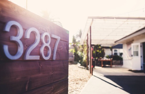 Carlsbad Cottage | Pet Friendly Beach Cottage - Walk to town and beach STVR PERMIT BLRE1241169