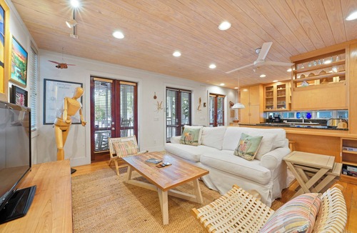 Seaside House | Pet-Friendly Cottage in Seaside, FL! Great Location + 2 Adult Bikes!