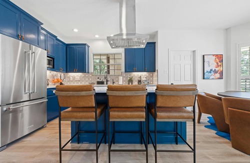 Dripping Springs House | Pickleball, Private Pool & More! - Vista Blue!