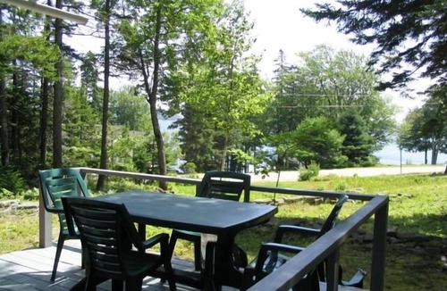 Tenants Harbor Cottage | Pleasant , Sunny, Traditional Maine Cottage