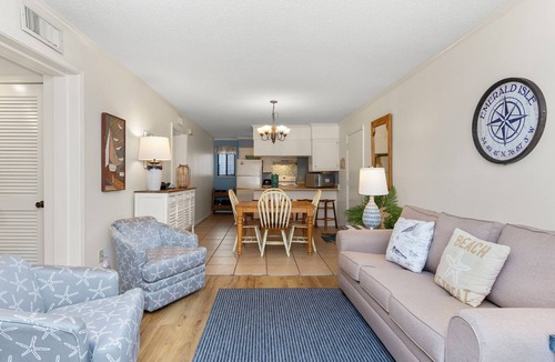 Emerald Isle Condo | Point Emerald Villa C-106 | Oceanview 2BR Condo w/Pools, Tennis & Beach Access