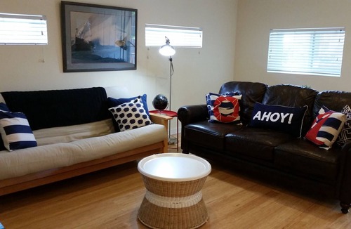 Annapolis Apartment | Private 2 BR Apt -- Less than 1 mi to Downtown & USNA gate