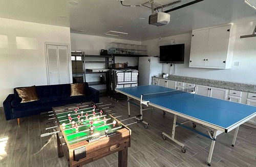 El Cajon House | Private Backyard Oasis w/Pool & 2 Grills