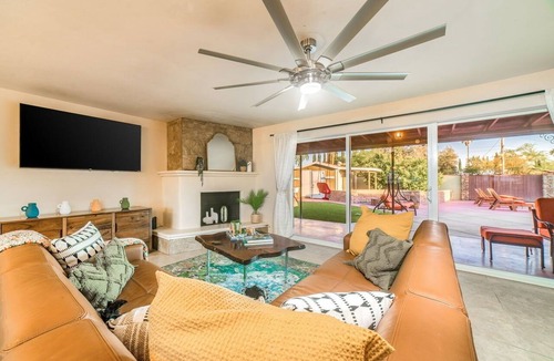 Tucson House | Private Desert Spa Retreat Pool, Corporate Insurance Stays Welcome