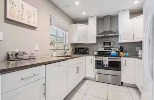 Oldsmar House | Private Heated Pool Retreat Near Clearwater & TPA