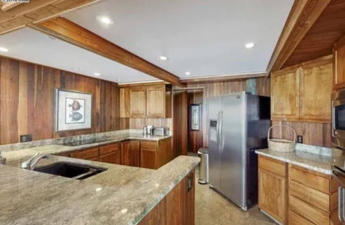 Napili Cabin | PRIVATE OCEAN FRONT ESTATE ON TURTLE COVE, NAPILI - MOST SPECTACULAR LOCATION