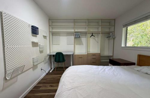 Tarrytown House | Private room in Shared CoLiving Space