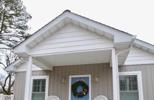 Bethany Beach House | Private Salt-Water Pool-Close to Ocean!Kayaks provided-Crabbing Dock-sleeps 14+